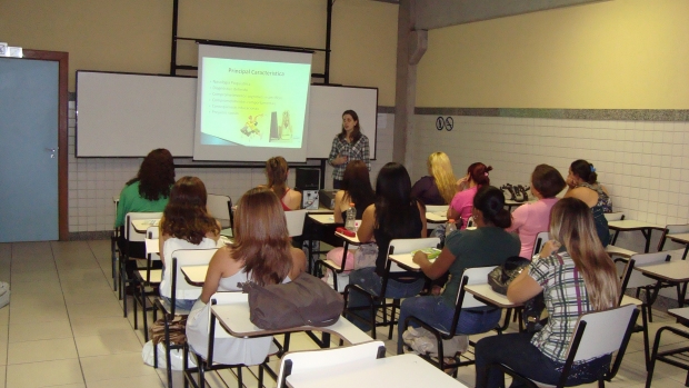 Curso: Transtorno do déficit de atenção e hiperatividade nos distúrbios de aprendizagem, com a Profa. Riviane Borghesi