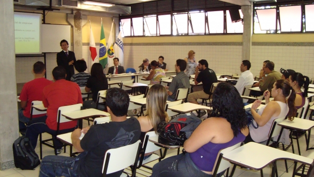Mesa-redonda: direito empresarial