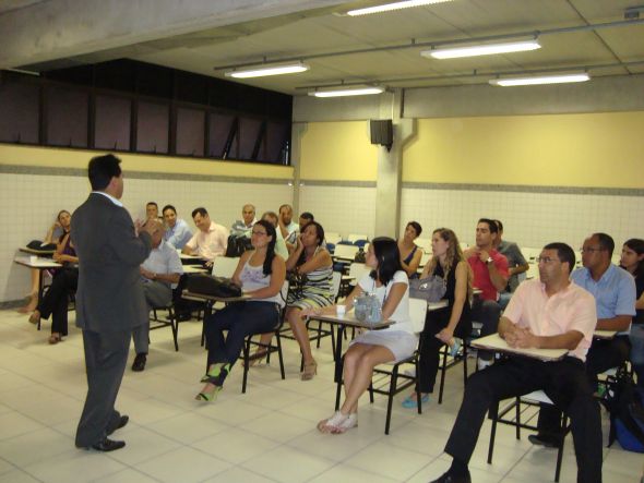 Turmas de MBA em Gestão Estratégica de Negócios e MBA em Gestão Estratégica de Recursos Humanos.
